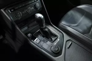 Volkswagen  1