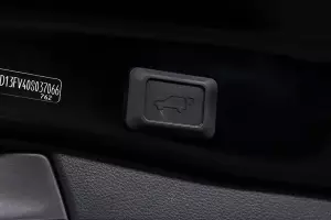 Toyota  3