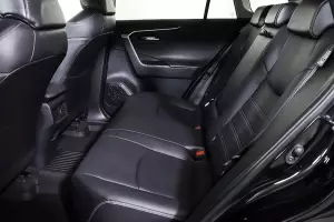 Toyota  2
