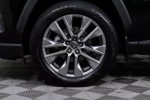Toyota  12