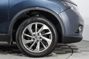 Nissan  8
