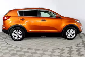 Kia  16