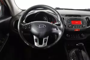 Kia  11