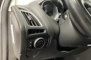 Ford  10