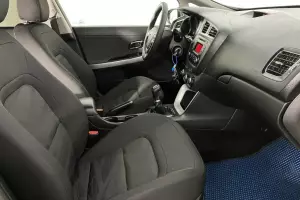 Kia  11