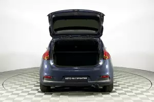 Kia  7