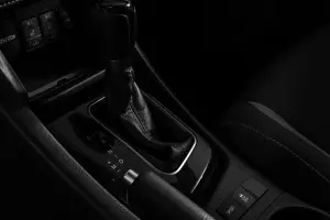 Toyota  15