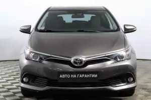 Toyota  2