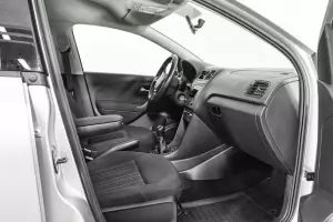 Volkswagen  5