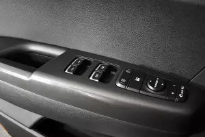 Kia  9