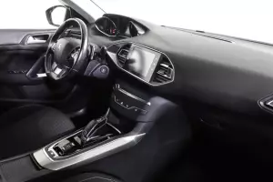Peugeot  7