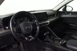 Kia  11