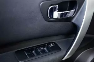 Nissan  7