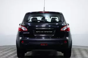 Nissan  14