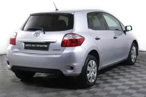 Toyota  4