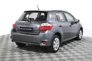 Toyota  3