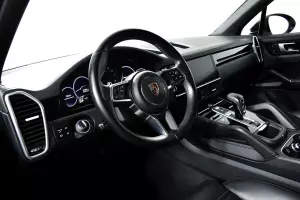 Porsche  10