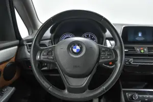 BMW  6
