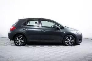 Toyota  3