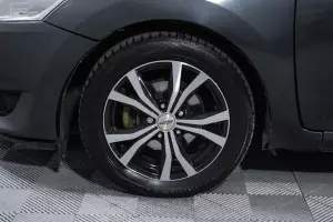 Toyota  6