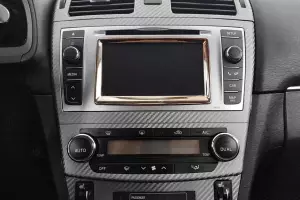 Toyota  12