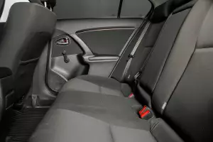 Toyota  13