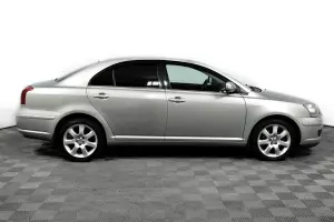 Toyota  3