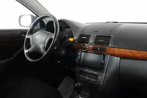 Toyota  13