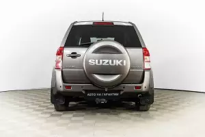 Suzuki  5