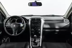 Suzuki  6