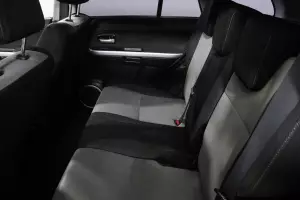 Suzuki  11