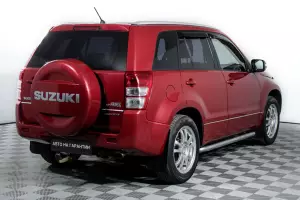 Suzuki  4