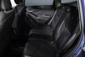 Subaru  11