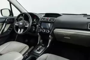 Subaru  8