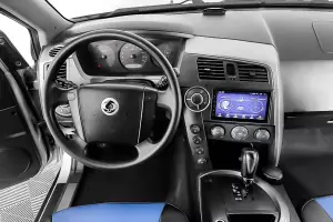 SsangYong  8