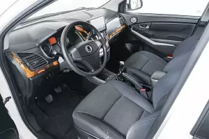 SsangYong  12