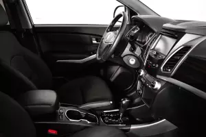 SsangYong  7