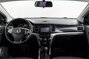 SsangYong  6