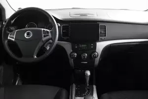 SsangYong  7