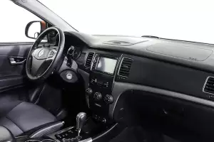 SsangYong  11