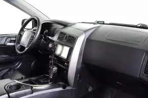 SsangYong  8