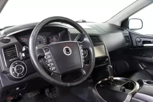 SsangYong  6