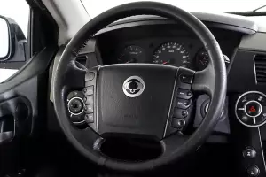 SsangYong  5