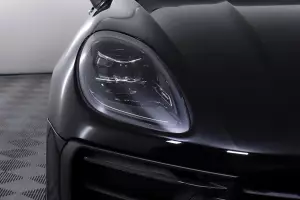 Porsche  16