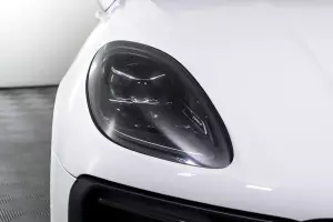 Porsche  8