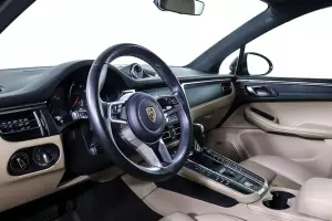 Porsche  7