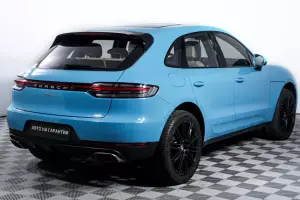 Porsche  4