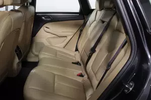 Porsche  12