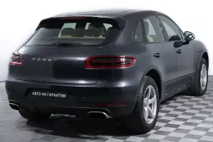 Porsche  4