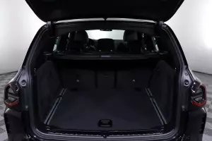 BMW  6